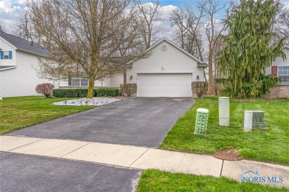Welcome to 6939 Running Brook Way!