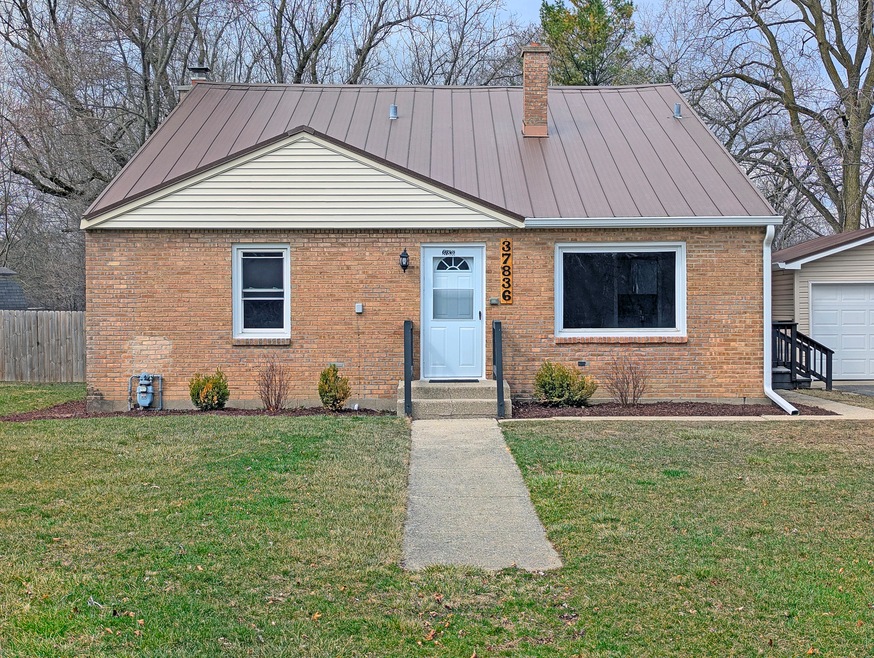 Sold $330,421 • Co-Listing Agent