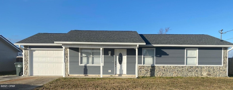 610 E Pine Forest Dr, Lynn Haven, FL 32444 - photo 1