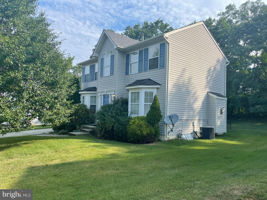 5471 Sir Douglas Dr, Bryans Road, MD 20616 - photo 1