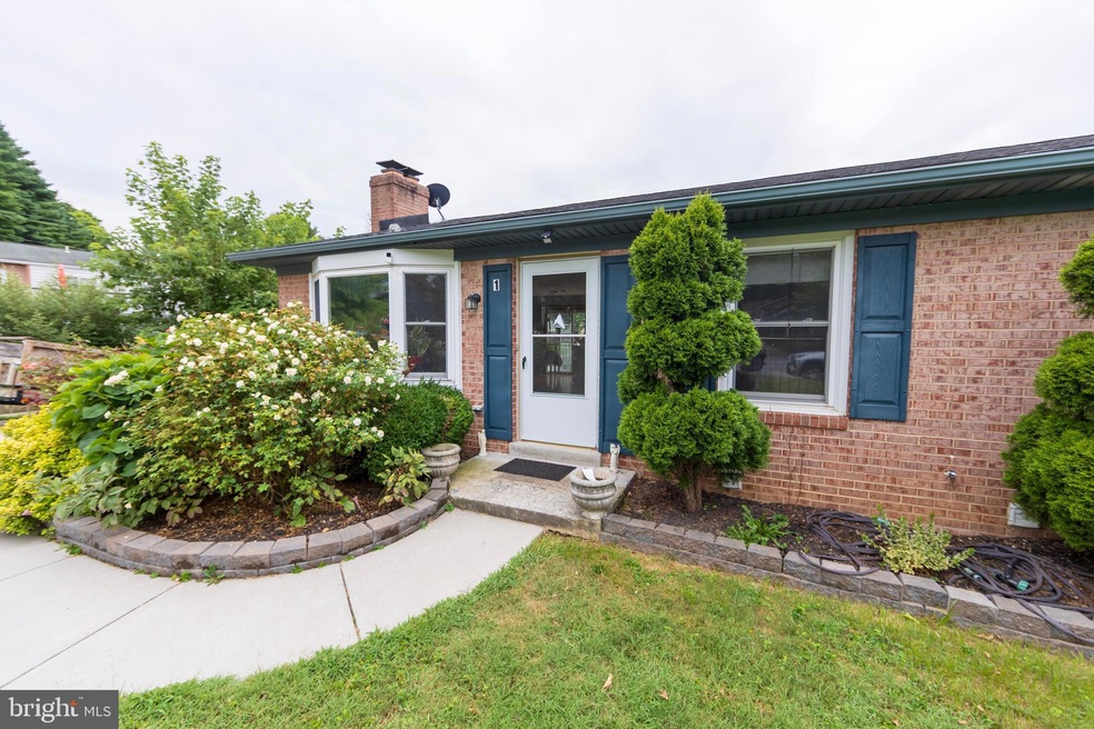 Under Contract $379,900 • Co-Listing Agent