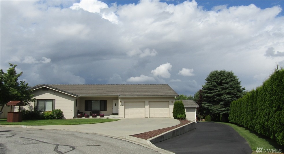 650 Nelson Place N, East Wenatchee, WA 98802 - photo 1