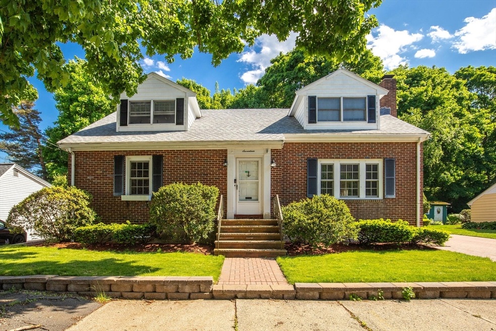 17 Raymond Ave, Salem, MA 01970 - photo 1