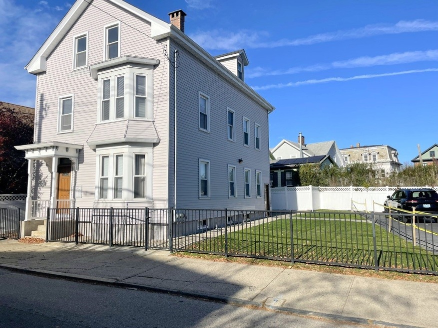 113 Carpenter St, Providence, RI 02903 - photo 1