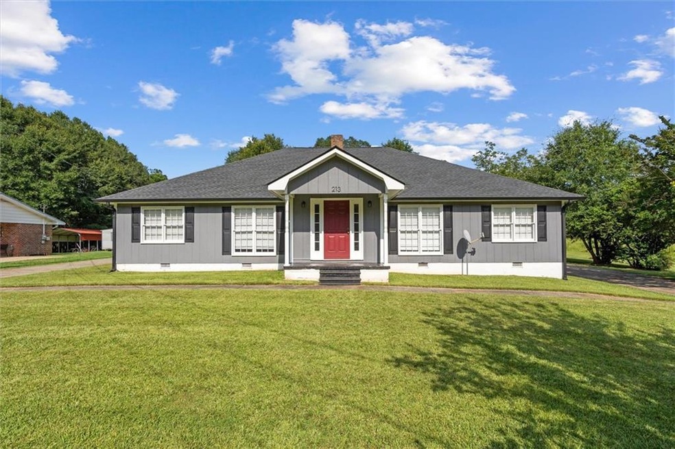 213 Poplar St unit B, Bowdon, GA 30108 - photo 1