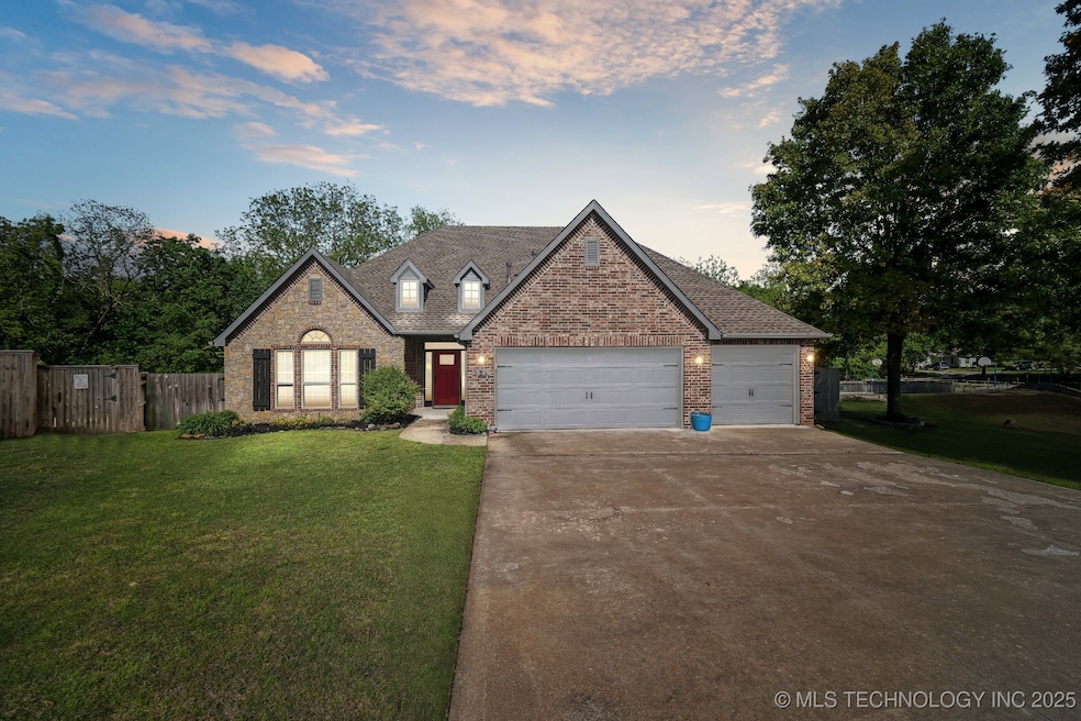 581 W 145th Place S, Glenpool, OK 74033 - photo 1