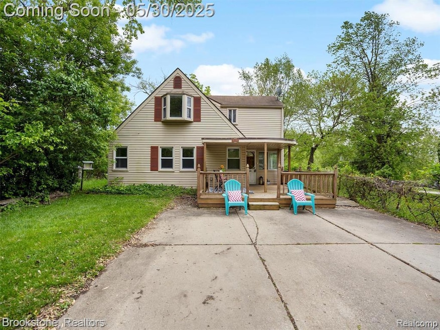 Front of Home/Street View