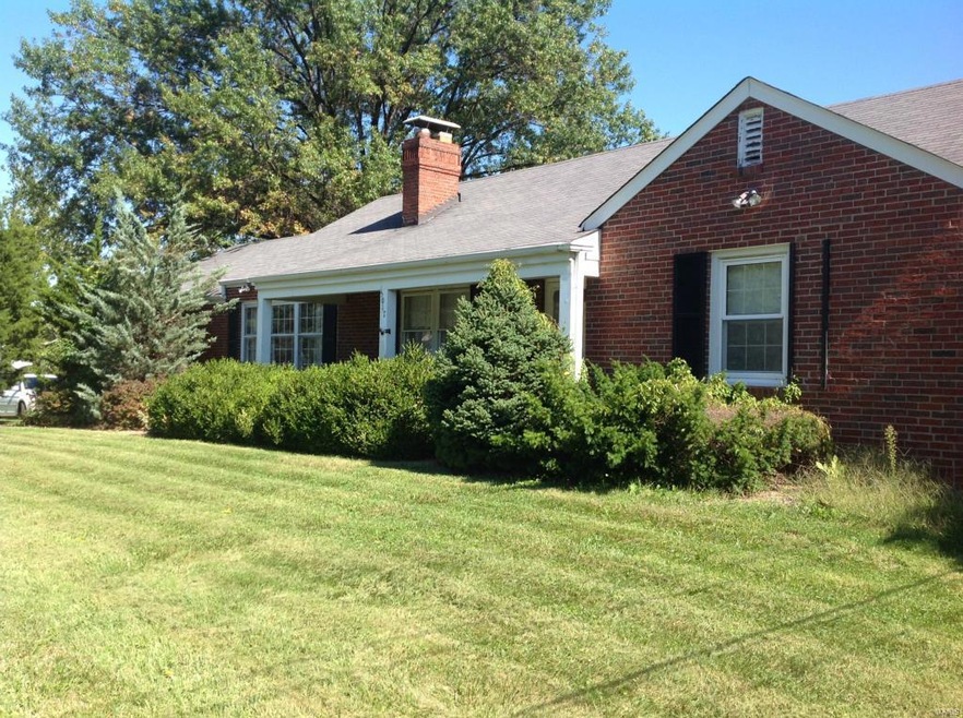 Front of home with covered porch