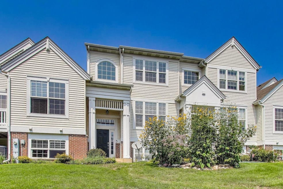 3006 Concord Ln unit 1217, Wadsworth, IL 60083 - photo 1