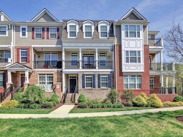 3902 Village Townes Walk unit 3902, Glen Allen, VA 23060 - photo 1