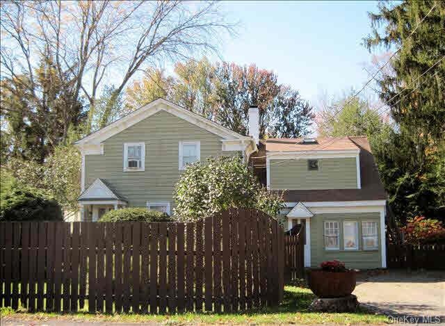 113 Old Post Rd N unit 1, Red Hook, NY 12571 - photo 1