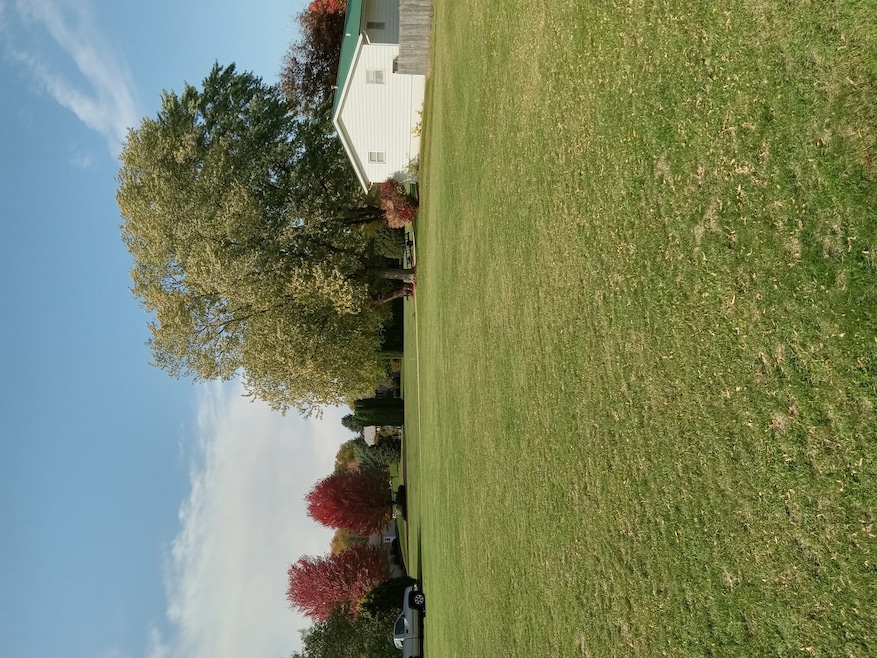 0 10th Ave S unit MRD12453347, Albany, IL 61230 - photo 1