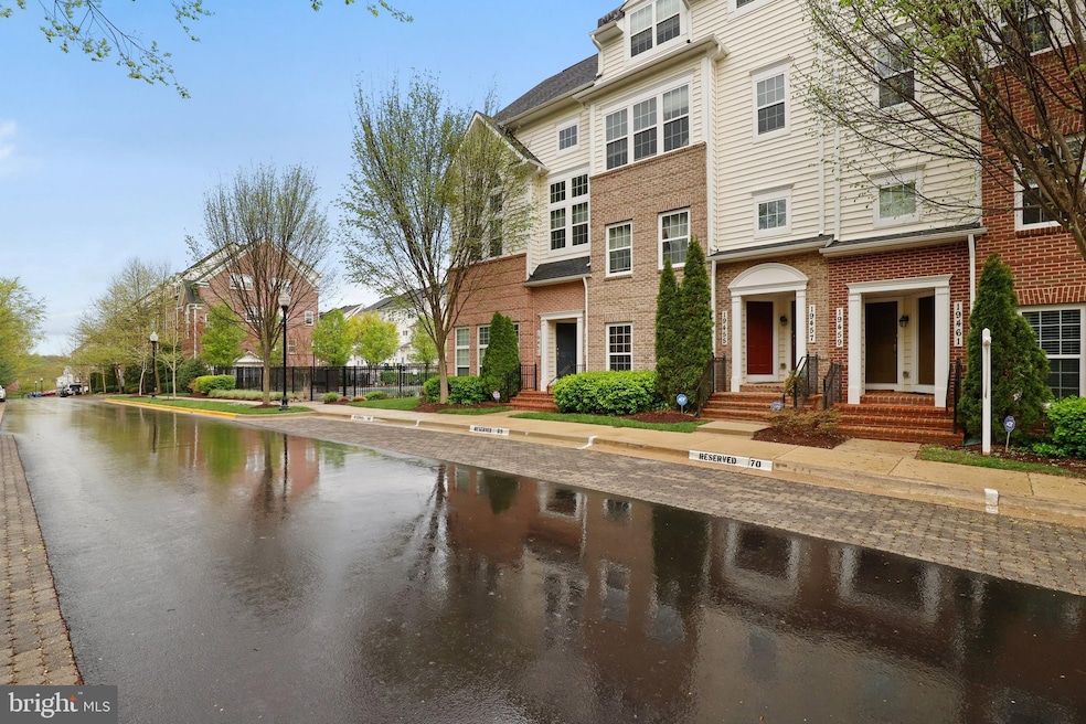 19461 Dover Cliffs Cir, Germantown, MD 20874 - photo 1