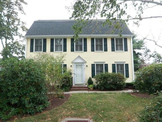 139 Oldfield Rd, Fairfield, CT 06824 - photo 1
