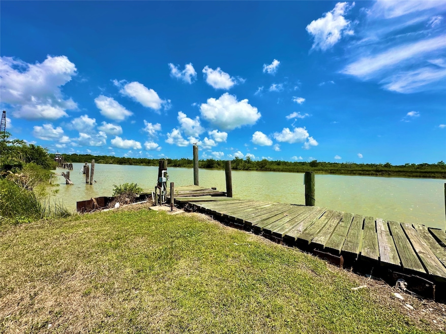 0 W Bayshore unit 19340657, Oak Island, TX 77514 - photo 1