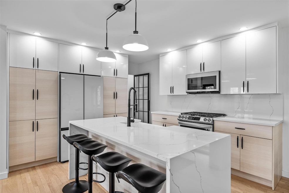 For Sale $569,000 • Co-Listing Agent