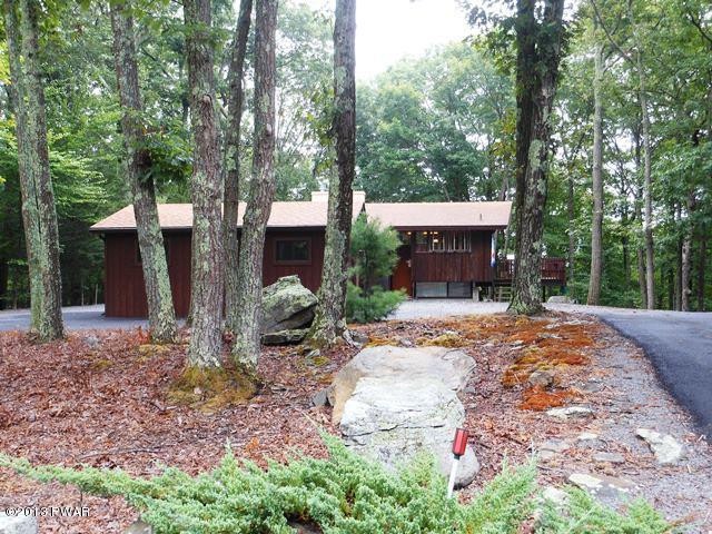 323 Canoe Brook Dr, Hawley, PA 18428 - photo 1