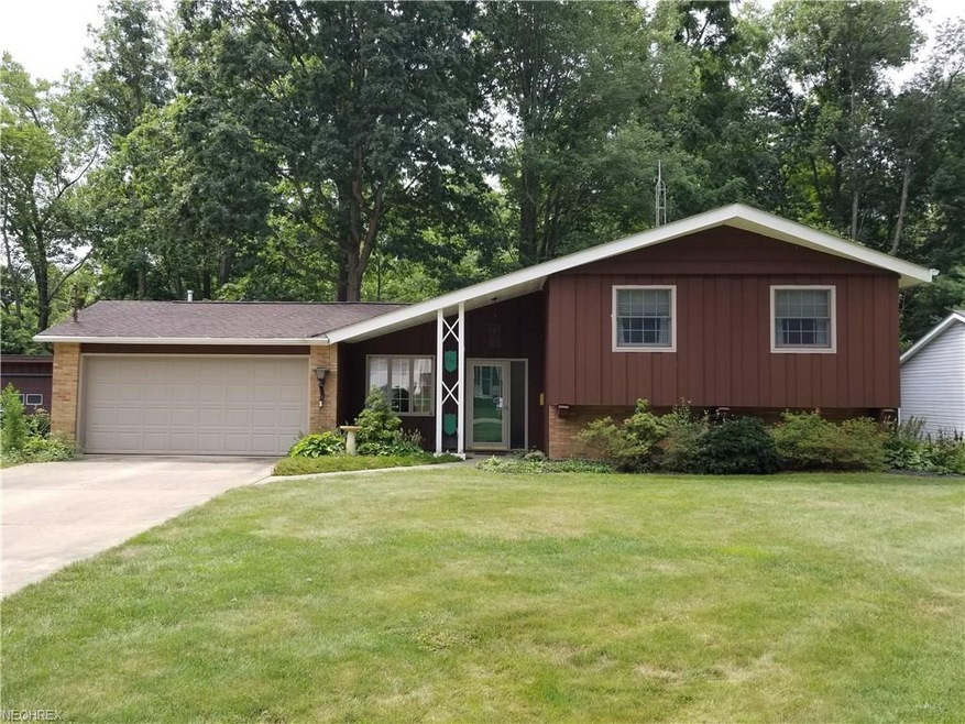 Very nice split level home showing pride of owners
