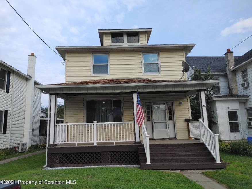 704 Fallon St, Old Forge, PA 18518 - photo 1