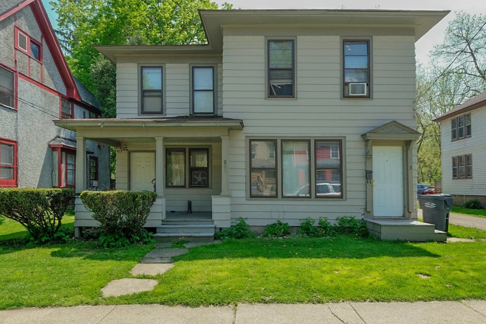 811 W. Vine-2
