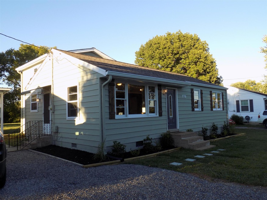 611 W Adams St, Lebanon, TN 37087 - photo 1