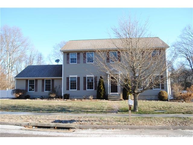 23 Croft Ct, Pawcatuck, CT 06379 - photo 1