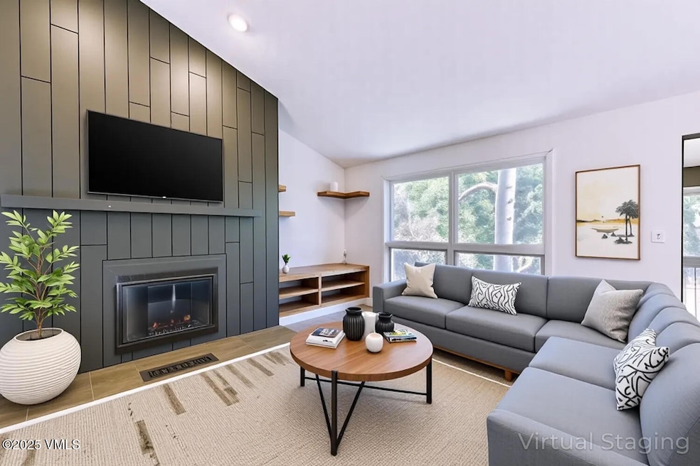 Sold $835,000 • Co-Listing Agent