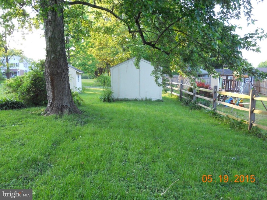 515 Arch St, Spring City, PA 19475 - photo 1