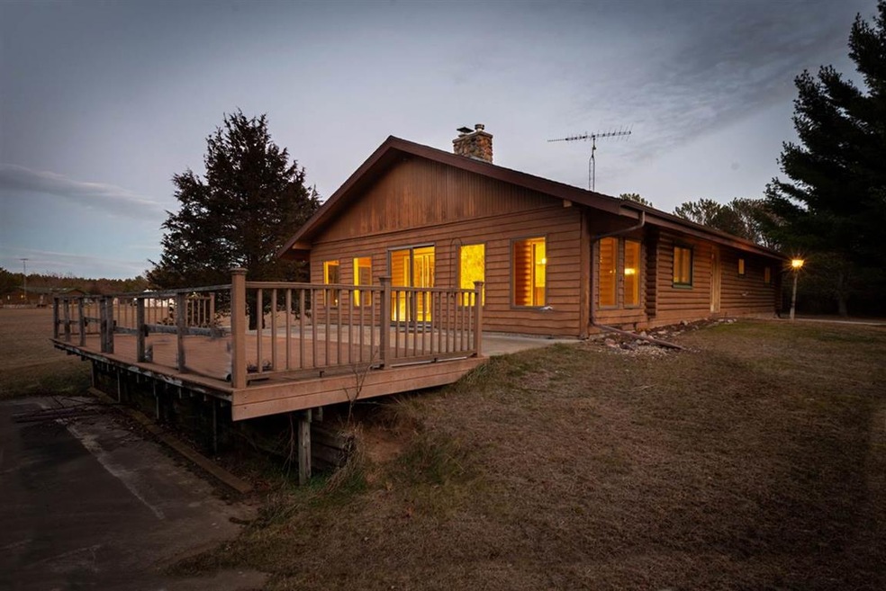 W1014 Heather Cir, Neshkoro, WI 54960 - photo 1