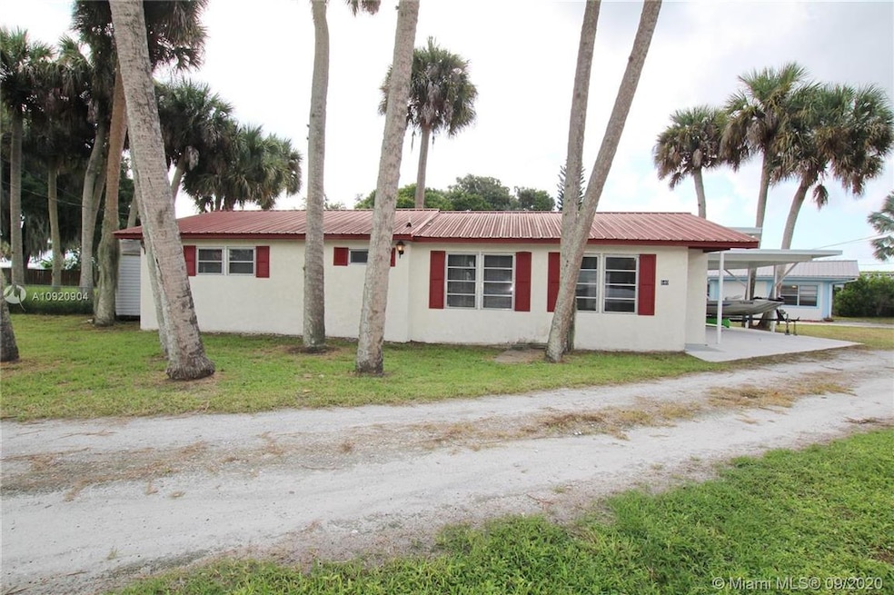 640 U S 441, Okeechobee, FL 34974 - photo 1