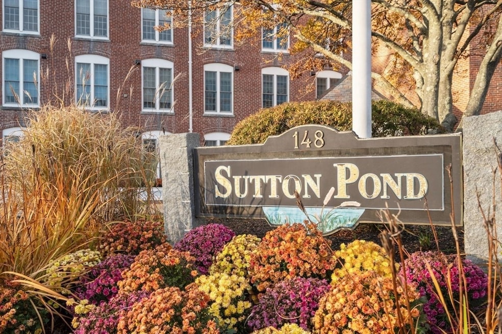 Sutton Pond unit A508, North Andover, MA 01845 - photo 1