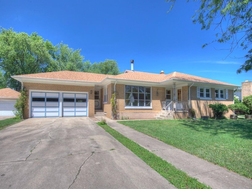 3825 Wicker Ave, Highland, IN 46322 - photo 1