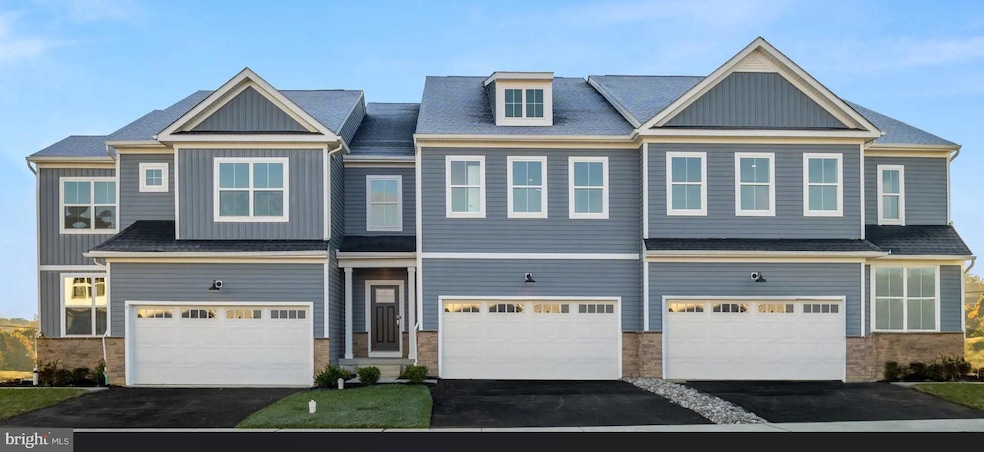 205 Enpielle Ln, Exton, PA 19341 - photo 1