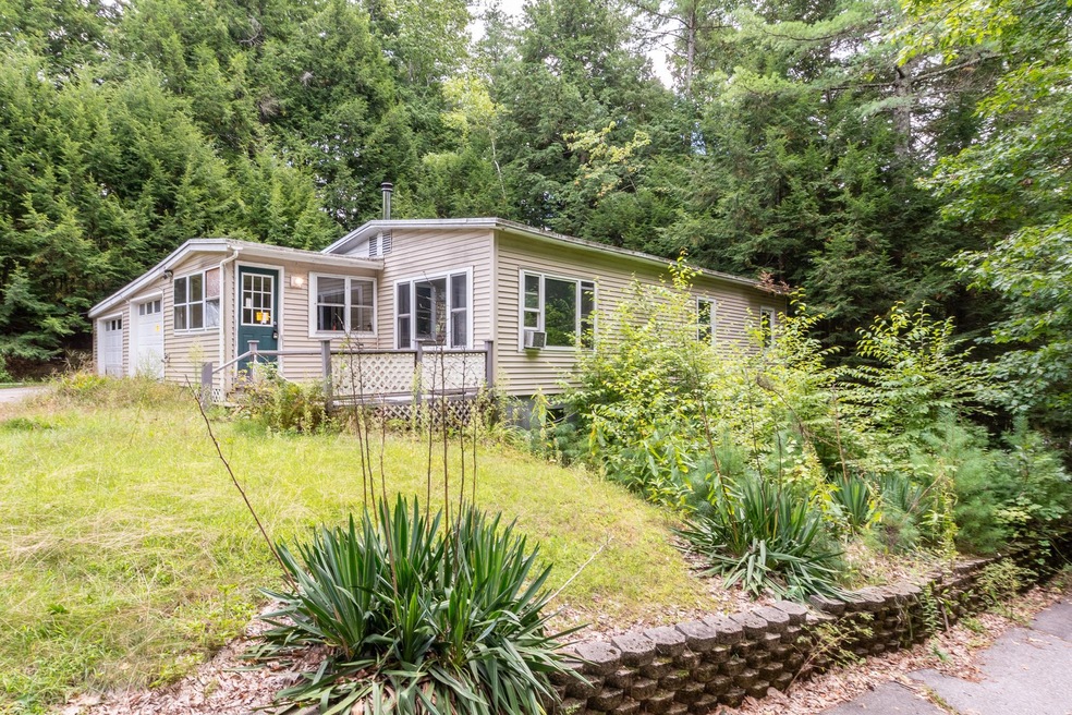 36 King Rd, Chichester, NH 03258 - photo 1