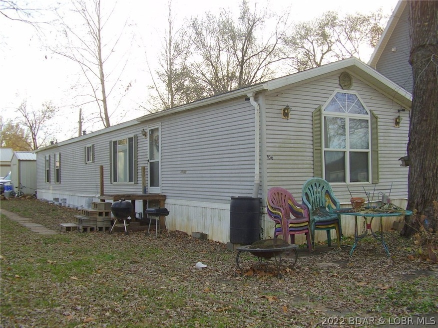 1,216 SF Home in Town