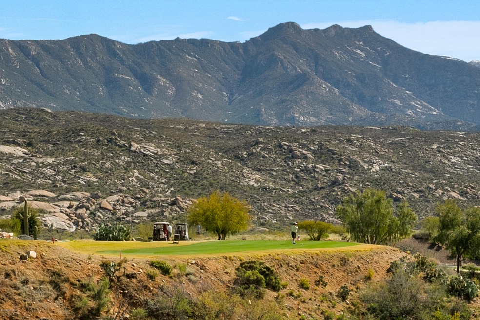 Golf & Mountains