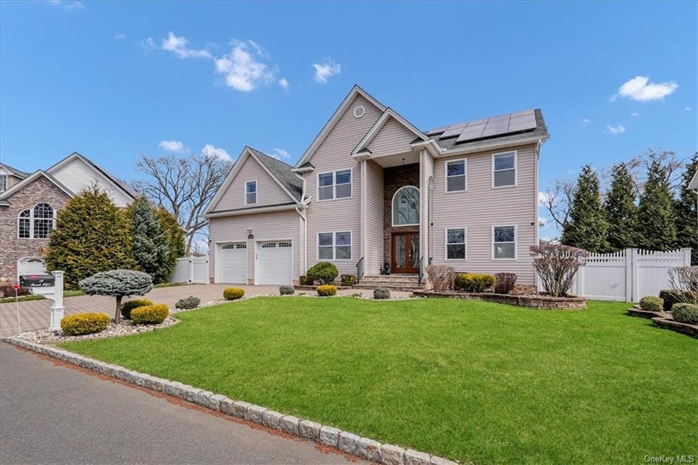 14 Terpak Ct, West Haverstraw, NY 10923 - photo 1