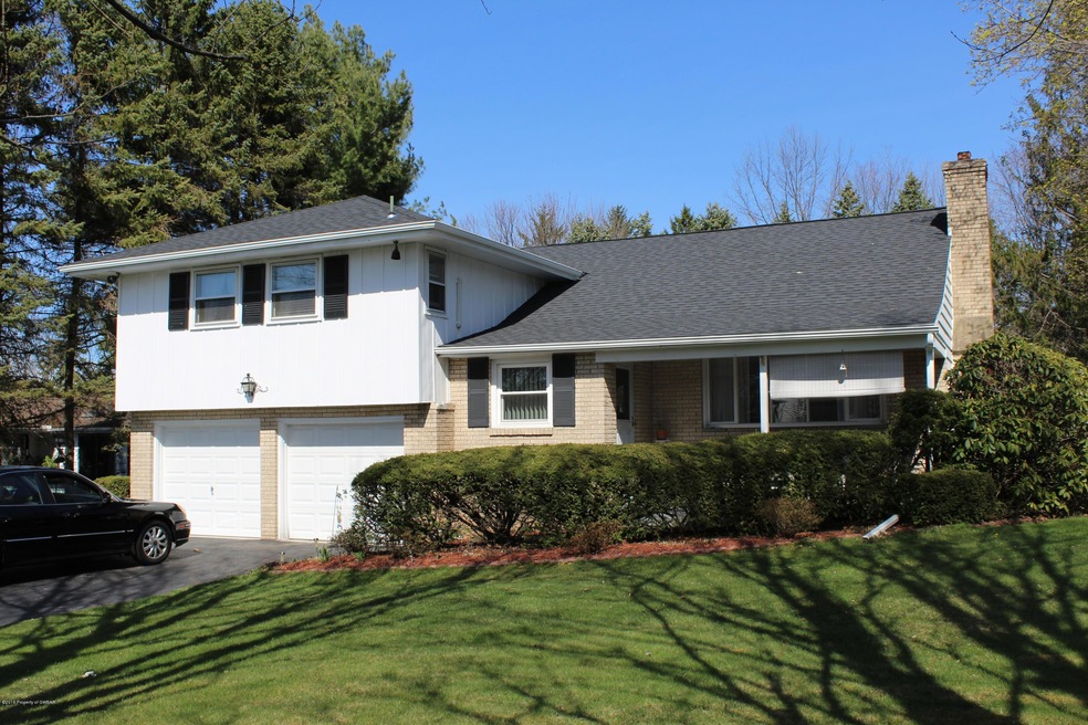 16 Independence Rd, Mountain Top, PA 18707 - photo 1