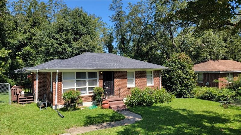 824 Dennis Dr, Forest Park, GA 30297 - photo 1