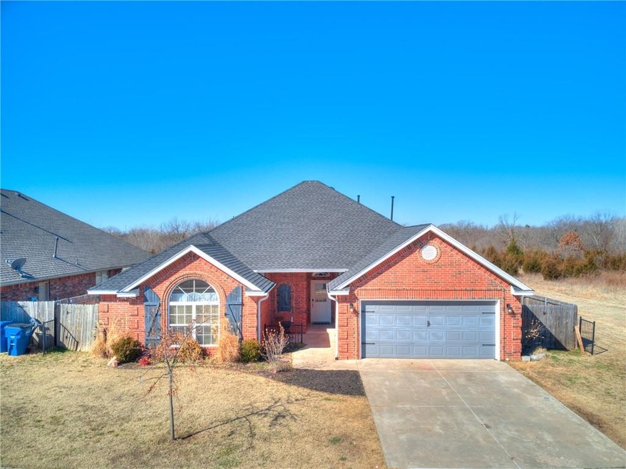 1416 Lexi Ln, Noble, OK 73068 - photo 1