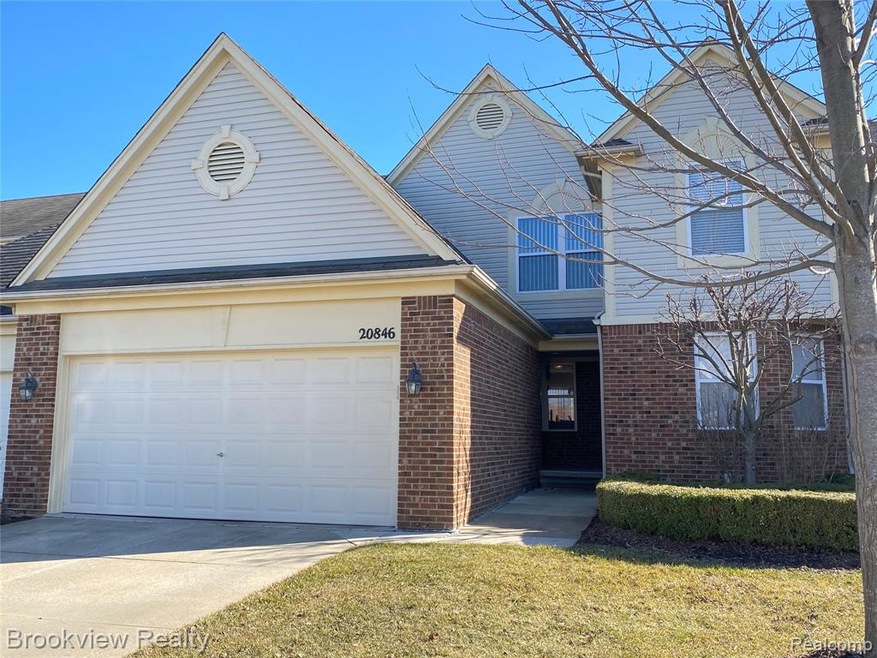 20846 Sleepy Hollow - Sharp condo!