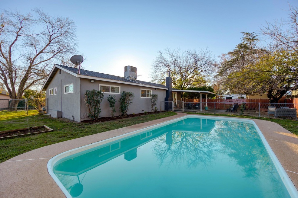 2410 Hawn Ave, Redding, CA 96002 - photo 1