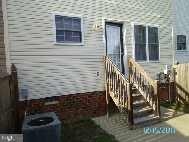 1132 Settlers Landing Dr, Tappahannock, VA 22560 - photo 1