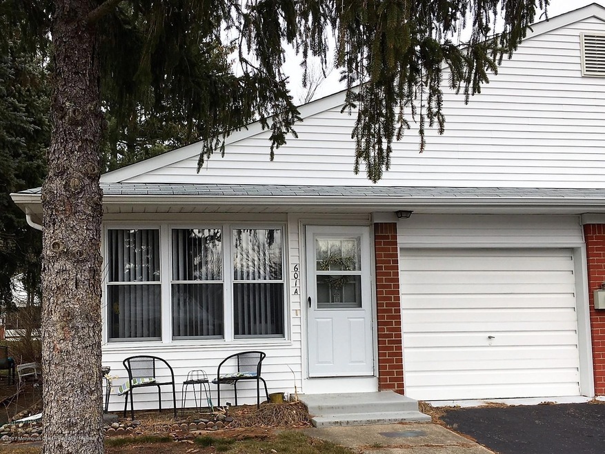 601 Willow St unit A, Lakehurst, NJ 08733 - photo 1