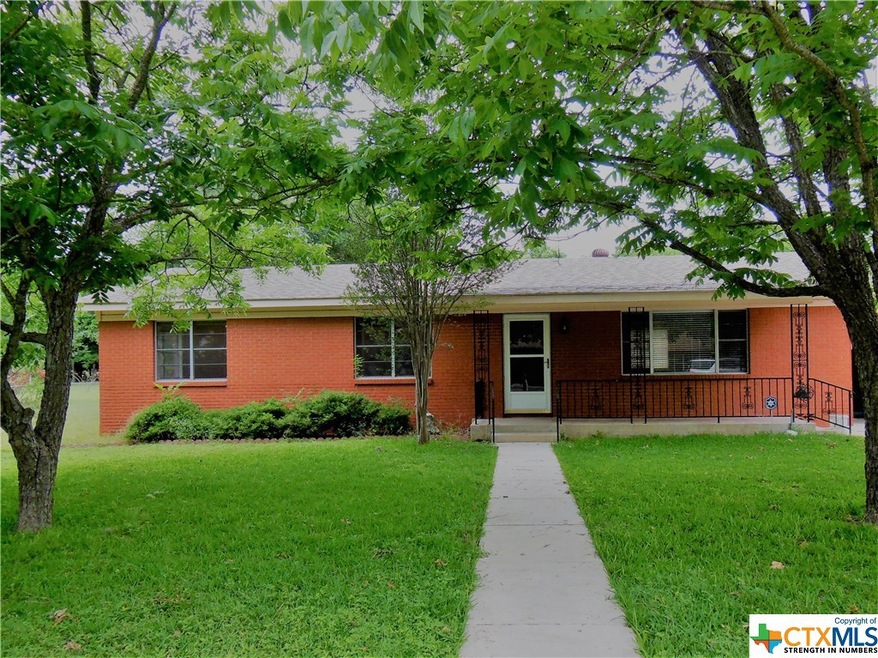 1251 Rivercrest Dr, New Braunfels, TX 78130 - photo 1