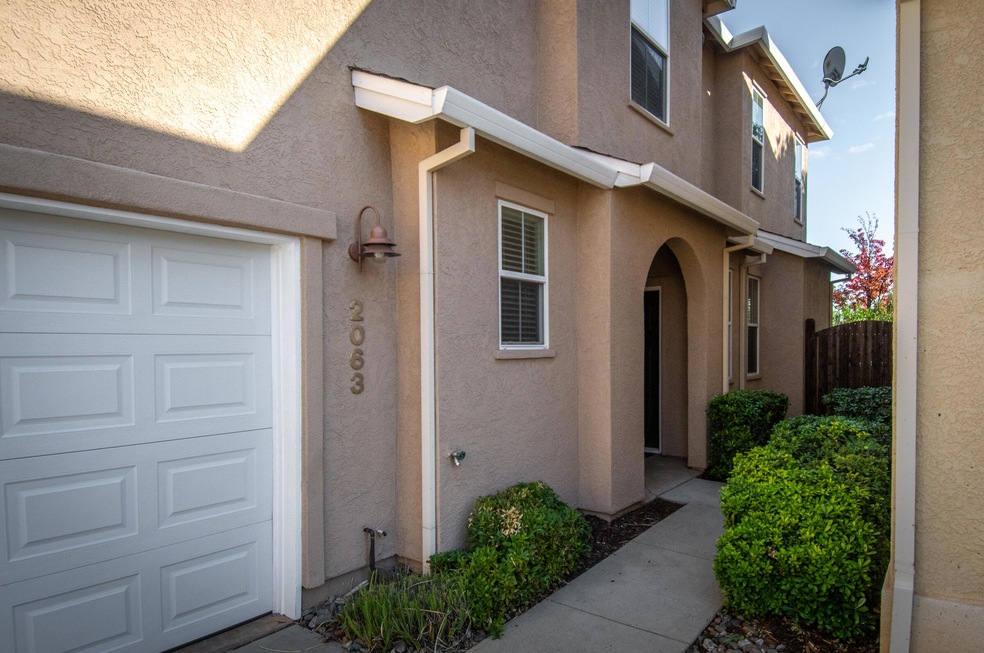 2063 Vienna Way, Redding, CA 96003 - photo 1