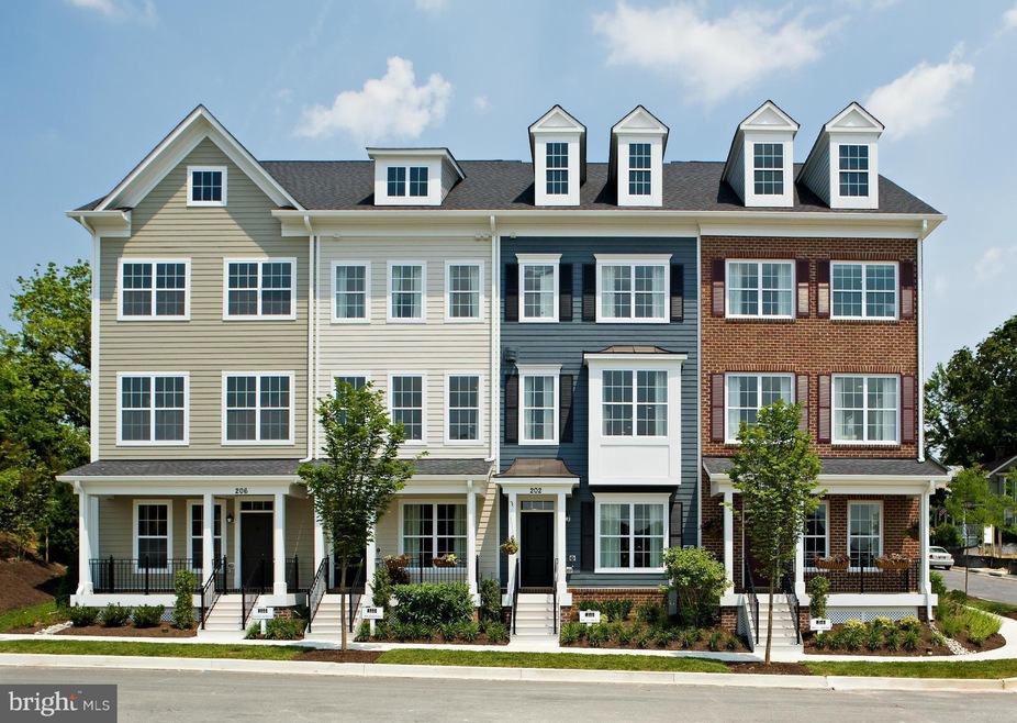 22 Willow Ave, Towson, MD 21286 - photo 1