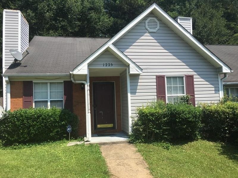 1225 Scripps Ct SW unit 1, Marietta, GA 30008 - photo 1