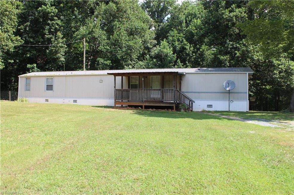1346 Foxburrow Rd, Asheboro, NC 27205 - photo 1