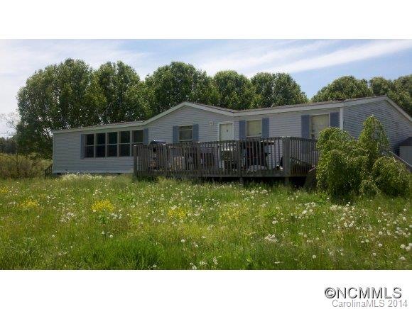 120 Lamonda Dr, Hendersonville, NC 28792 - photo 1